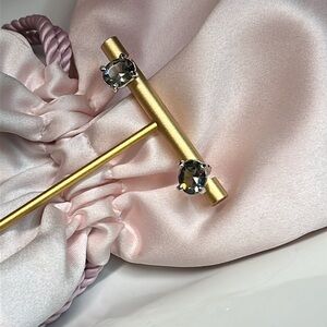 🦢SWAROVSKI STUDS 🦢